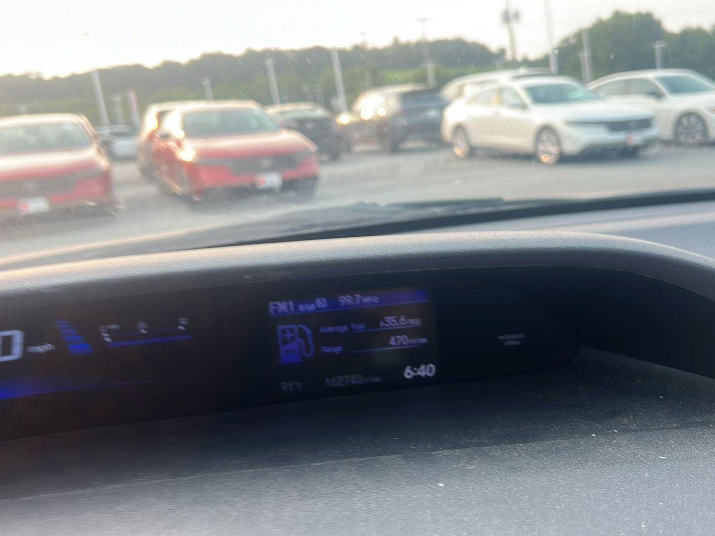 Used 2015  Honda LX image 9