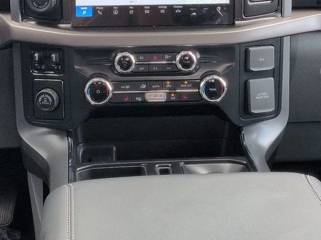 New 2026 Silver Ford XLT image 19