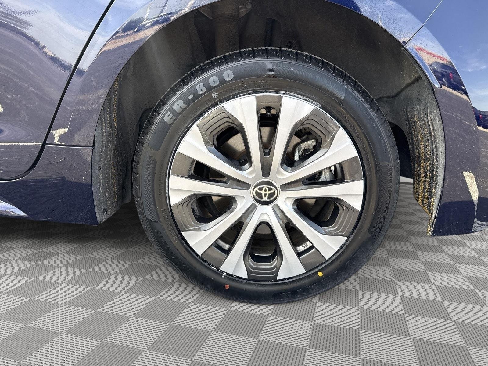 Used 2022 Blueprint Toyota Hybrid LE image 13