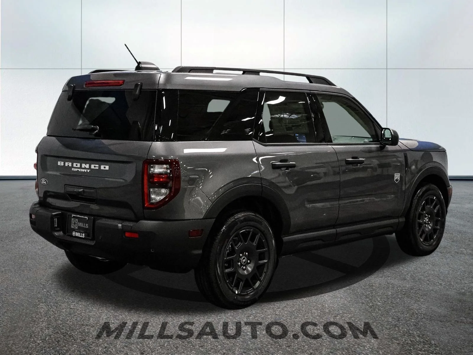 New 2026 Gray Ford Big Bend image 8