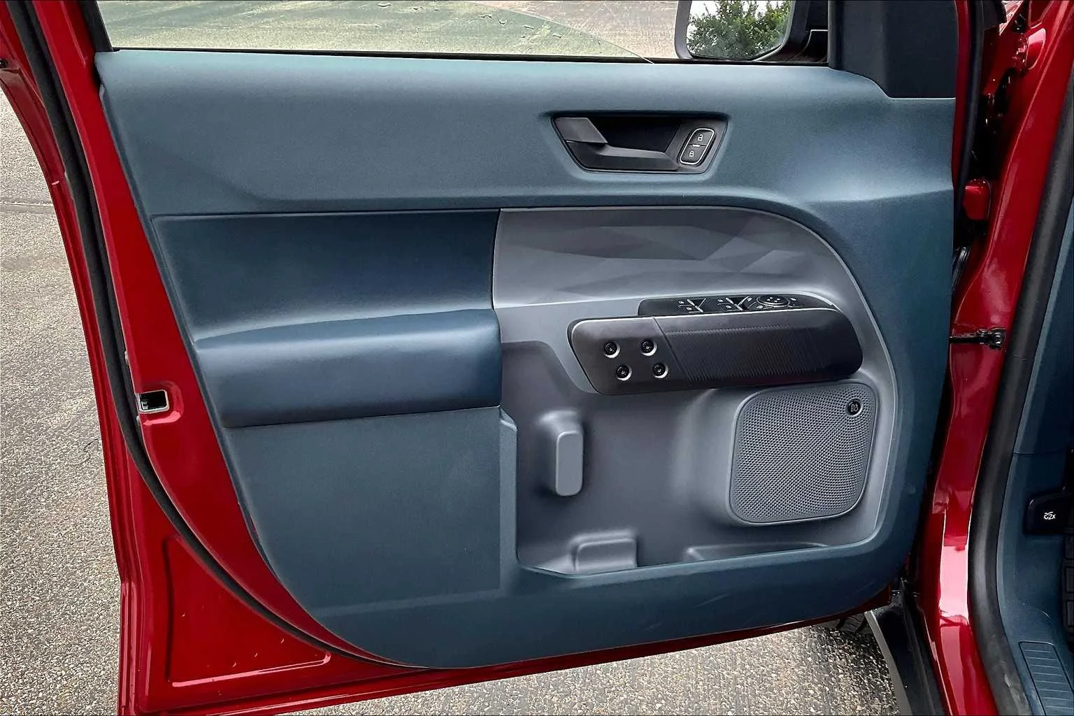 2025 Ford Maverick Lariat - Photo 10
