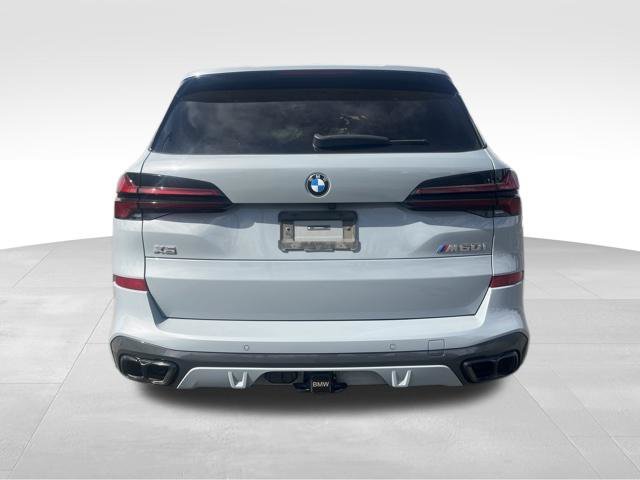 Used 2025 Gray BMW M60i image 6