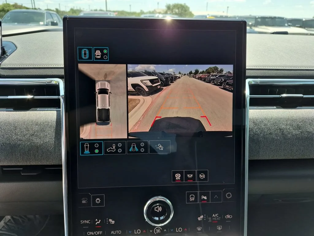 New 2026 Summit White GMC Elevation Standard Range image 26