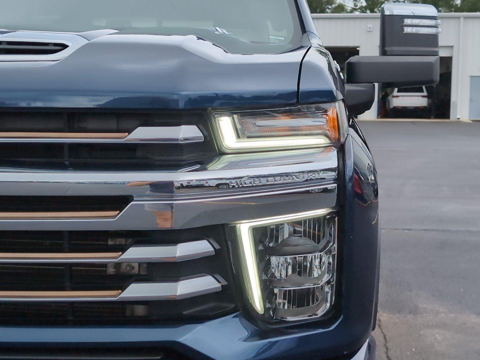 Used 2022 Northsky Blue Metallic Chevrolet High Country image 13