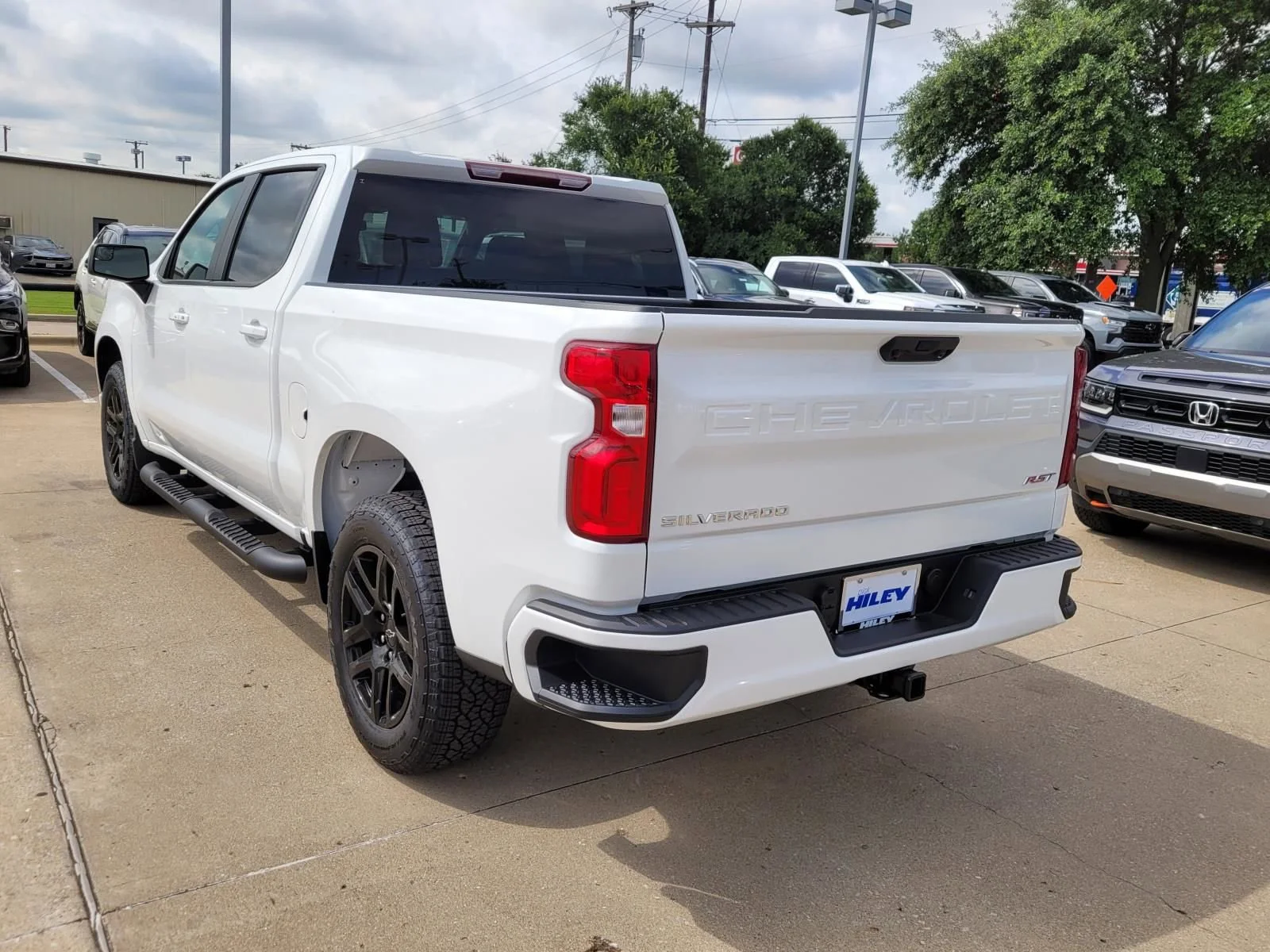 2026 Chevrolet Silverado 1500 RST - Photo 3