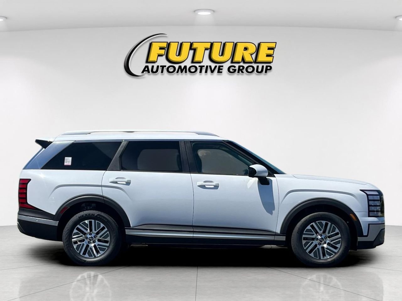 New 2026 White Hyundai SEL Premium 7P image 2