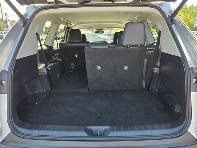 Used 2025 Silver Toyota XLE image 16