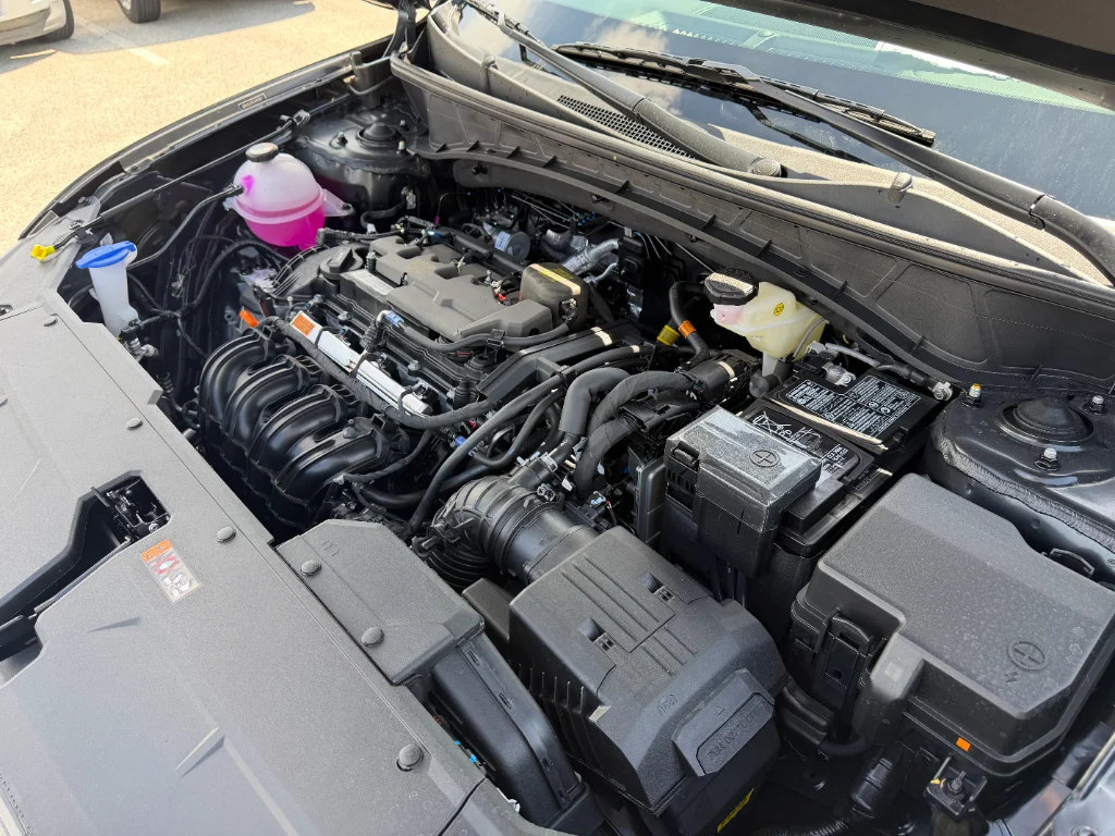 New 2026 Phantom Black Hyundai SE image 24