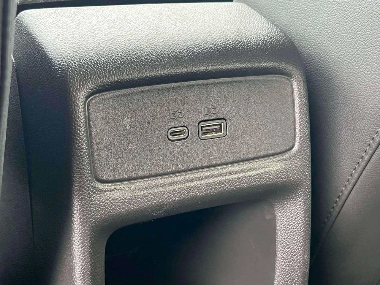 Used 2024 Crimson Metallic Chevrolet FWD LT image 15