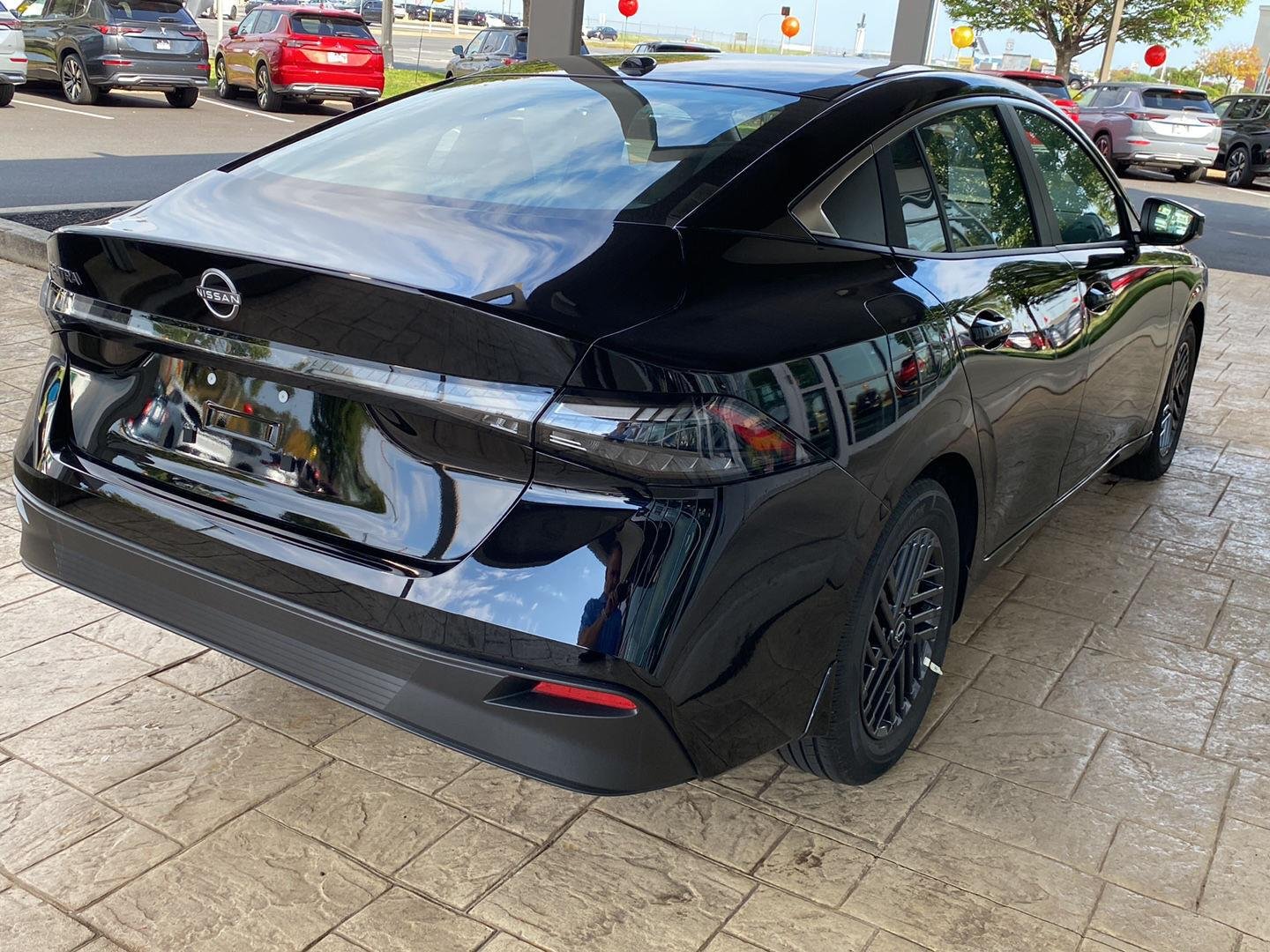 2026 Nissan Sentra SV - Photo 7