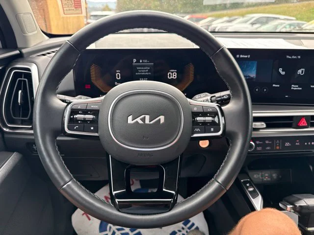 Used 2025  Kia X-Line EX image 23