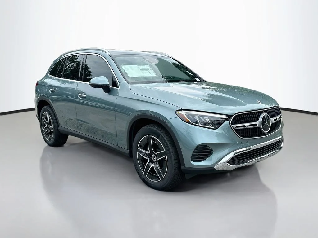 New 2026  Mercedes-Benz GLC 300 image 7