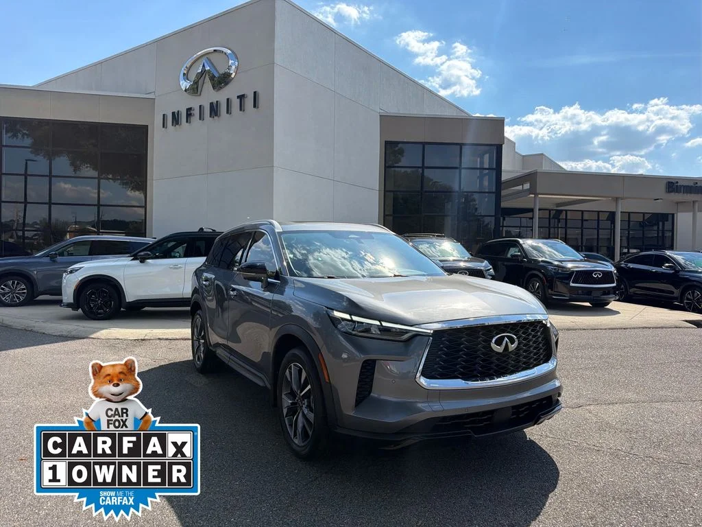 Certified Used 2023 Graphite Shadow INFINITI LUXE image 1