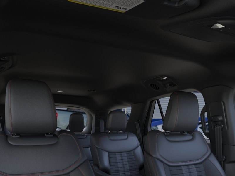 New 2026 Star White Metallic Tri-Coat Ford ST-Line image 22