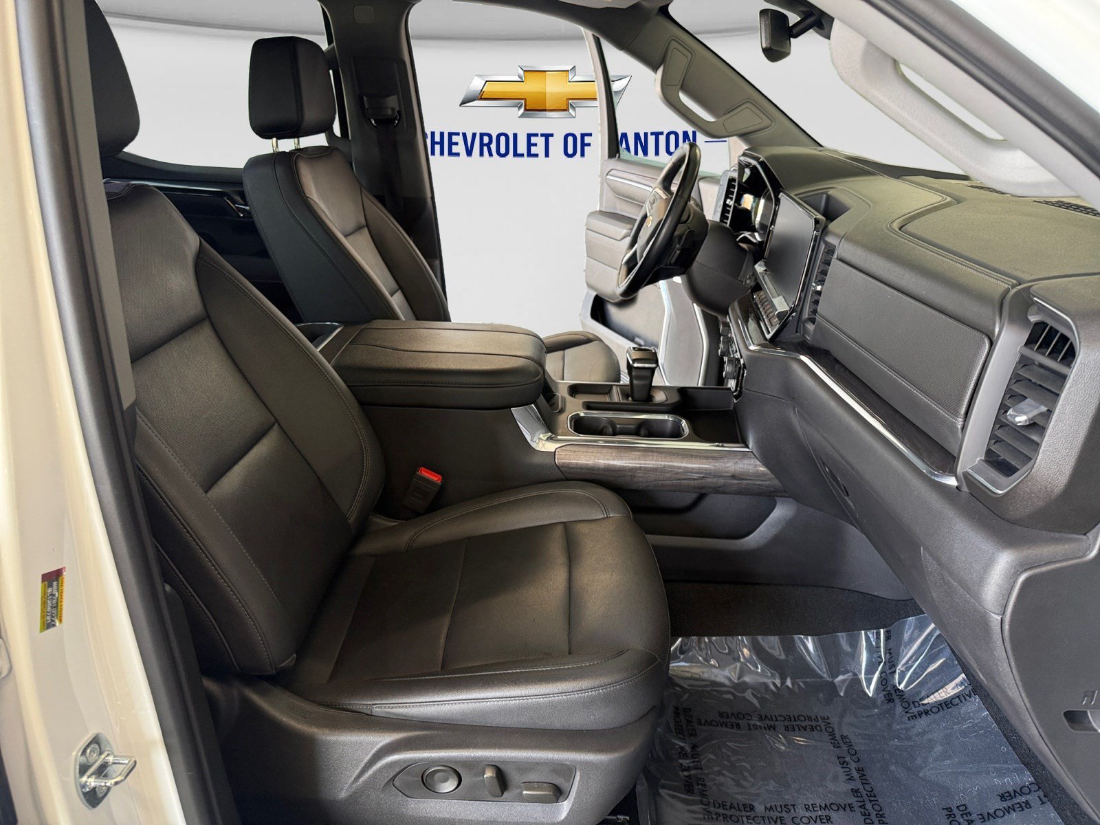 2023 Chevrolet Silverado 1500 LTZ - Photo 13