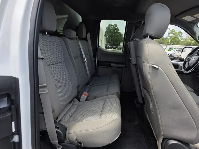 Used 2020 Oxford White Ford XLT image 25