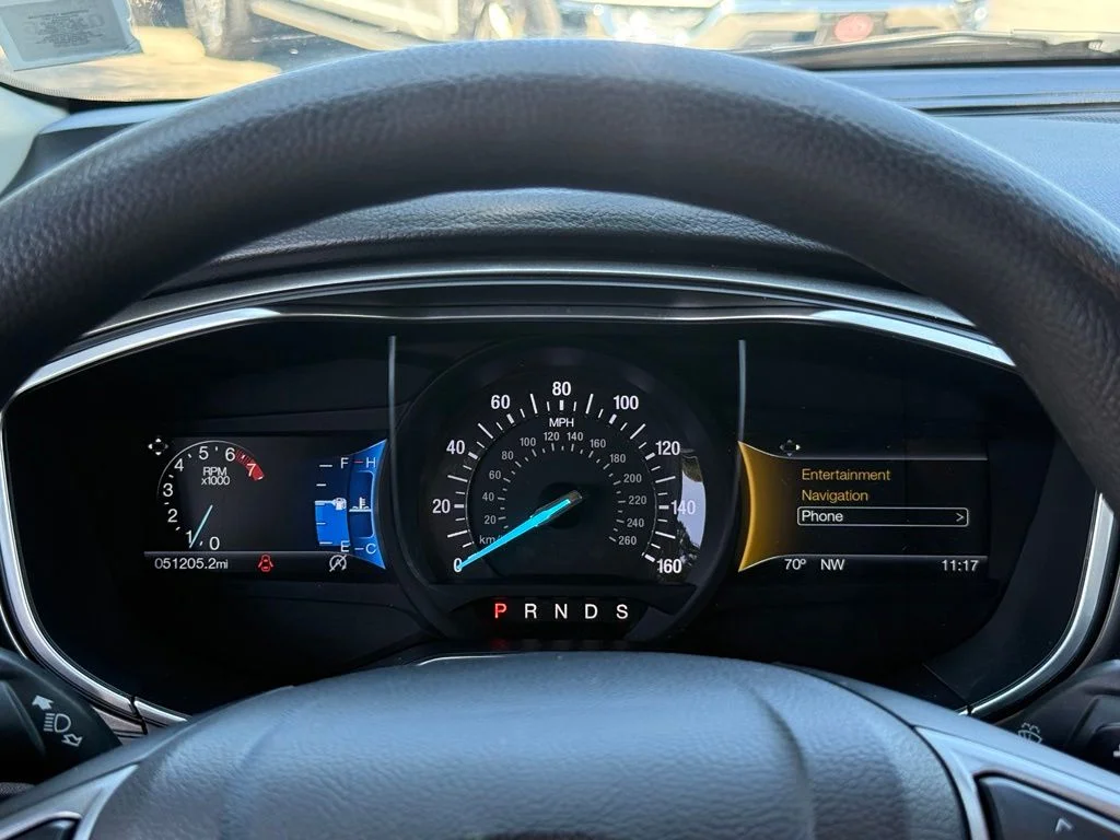 Used 2017 Silver Ford SE image 15