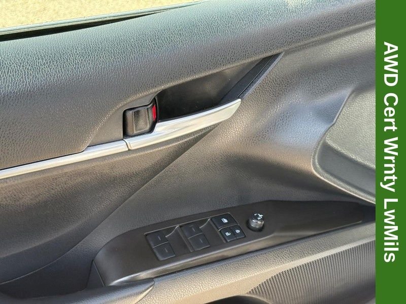 Certified Used 2022 White Toyota LE image 18