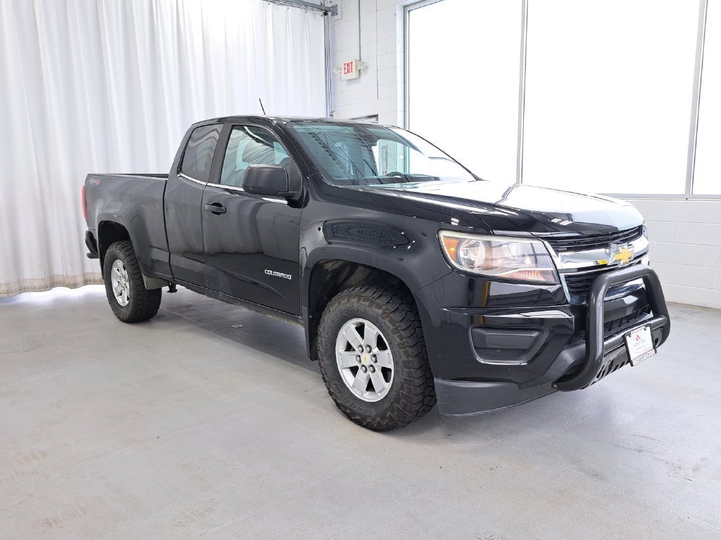 Used 2016 BLACK Chevrolet 4WD WT image 4