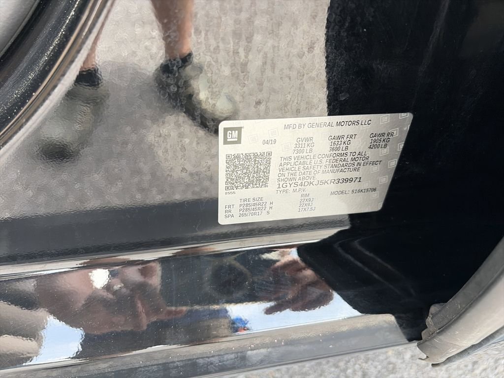 Used 2019 Black Cadillac Platinum Edition image 38