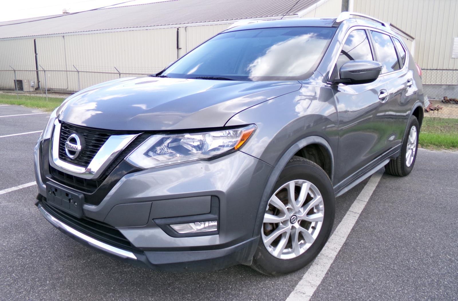 2017 Nissan Rogue SV AWD's photo
