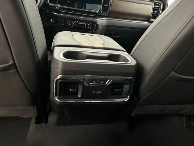 2024 Chevrolet Silverado 2500HD High Country - Photo 26