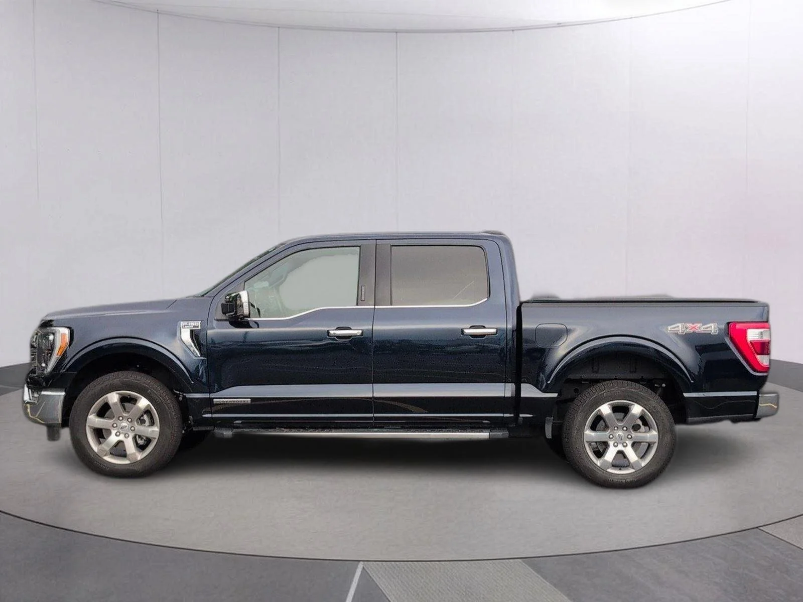 Used 2023 Antimatter Blue Ford LARIAT image 2
