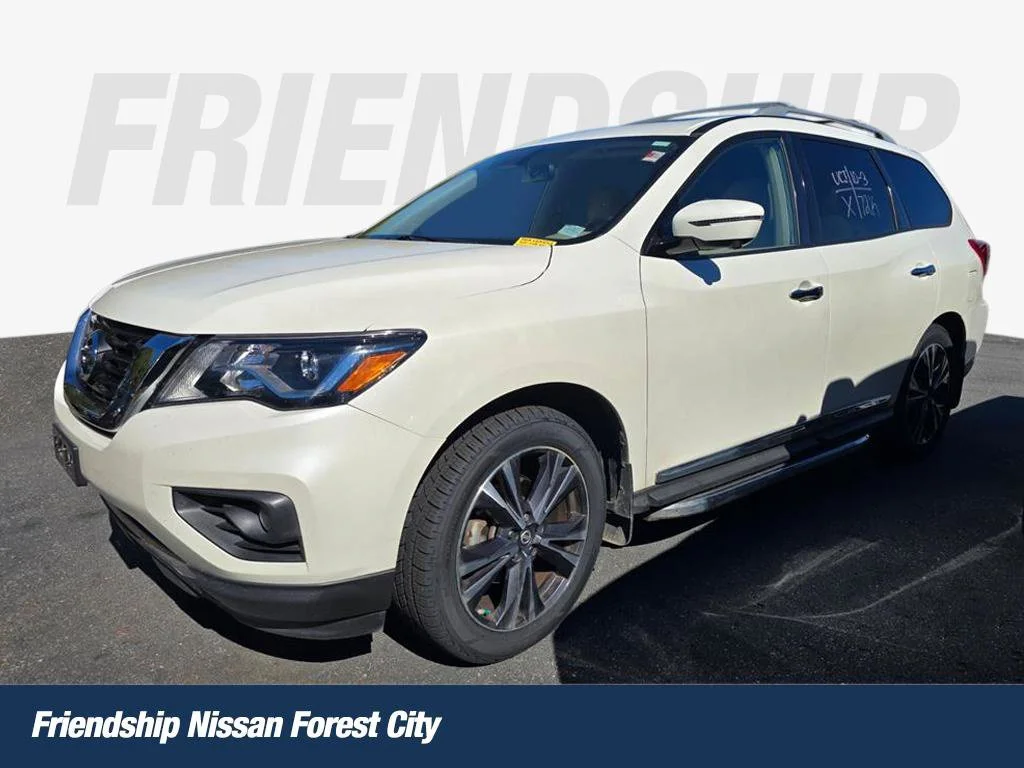 Used 2018 White Nissan Platinum image 1
