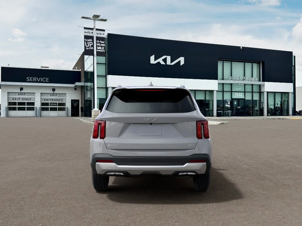 New 2026 Wolf Gray Kia S image 5