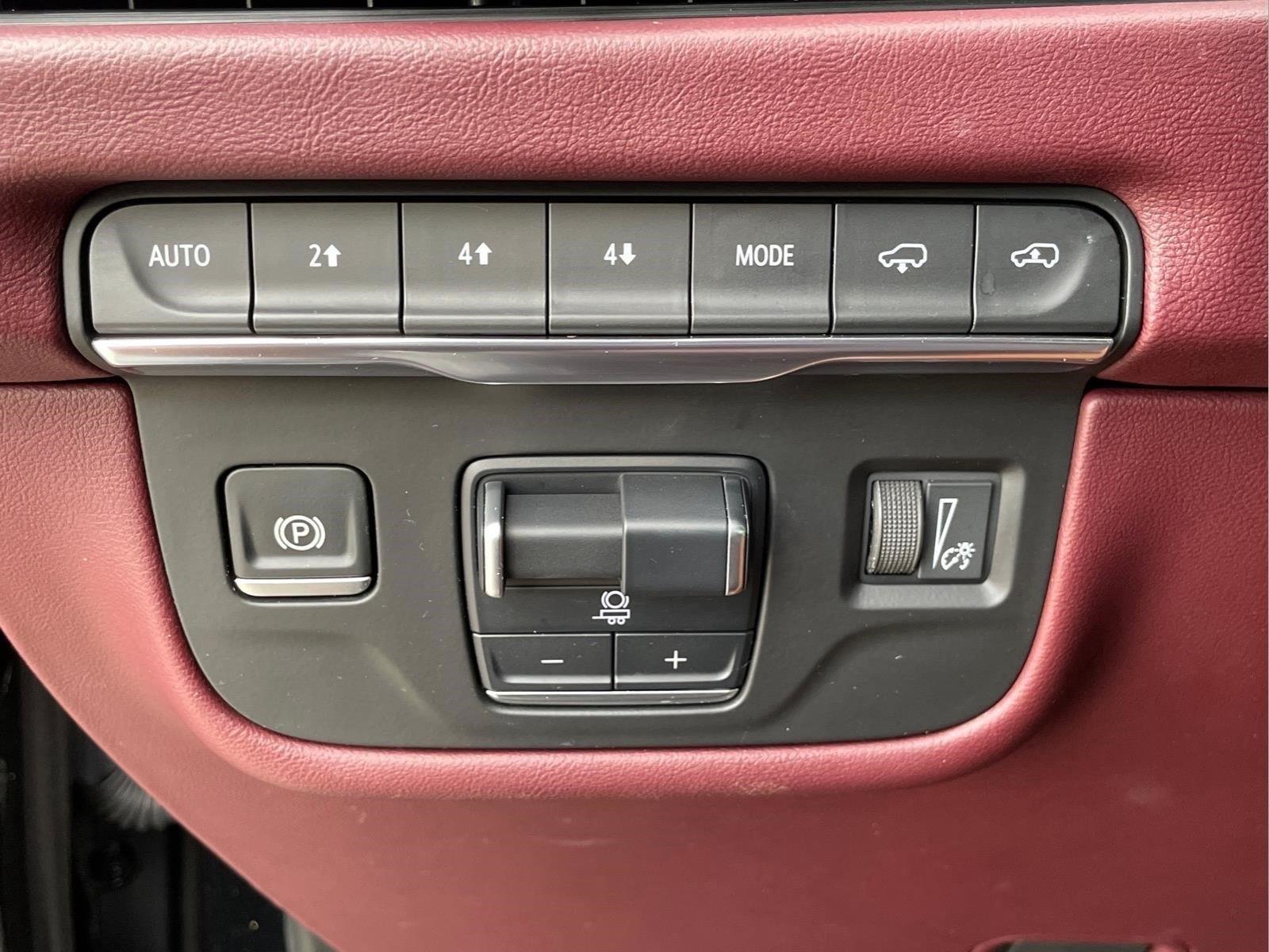 Used 2025 Black Raven Cadillac 4WD Premium Luxury image 27