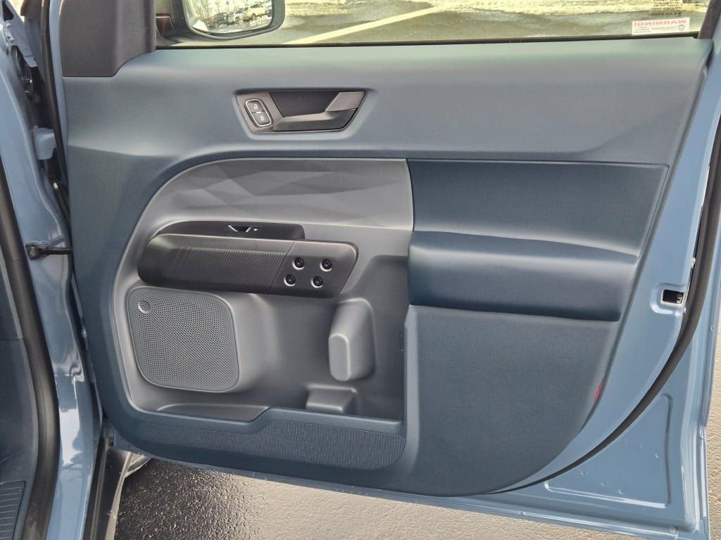 2026 Ford Maverick XLT - Photo 5