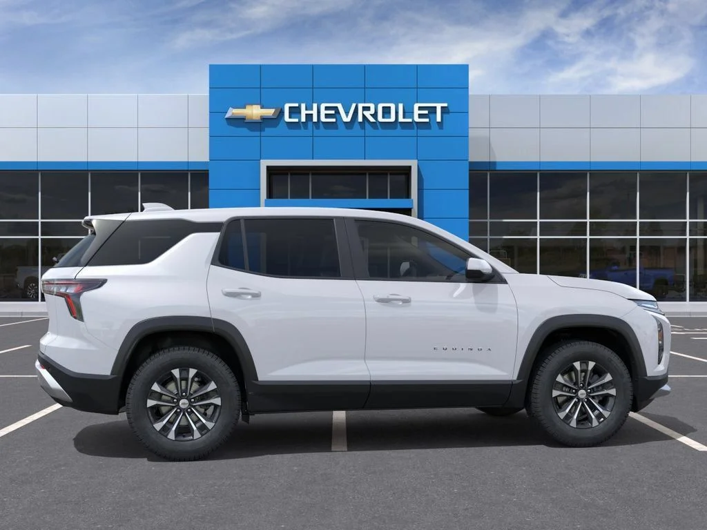 New 2027 White Chevrolet LT image 5