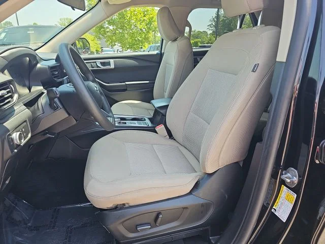 Used 2021 Black Ford Base image 16