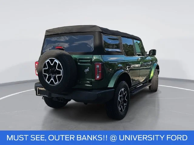 Used 2022 Green Ford Outer Banks image 3