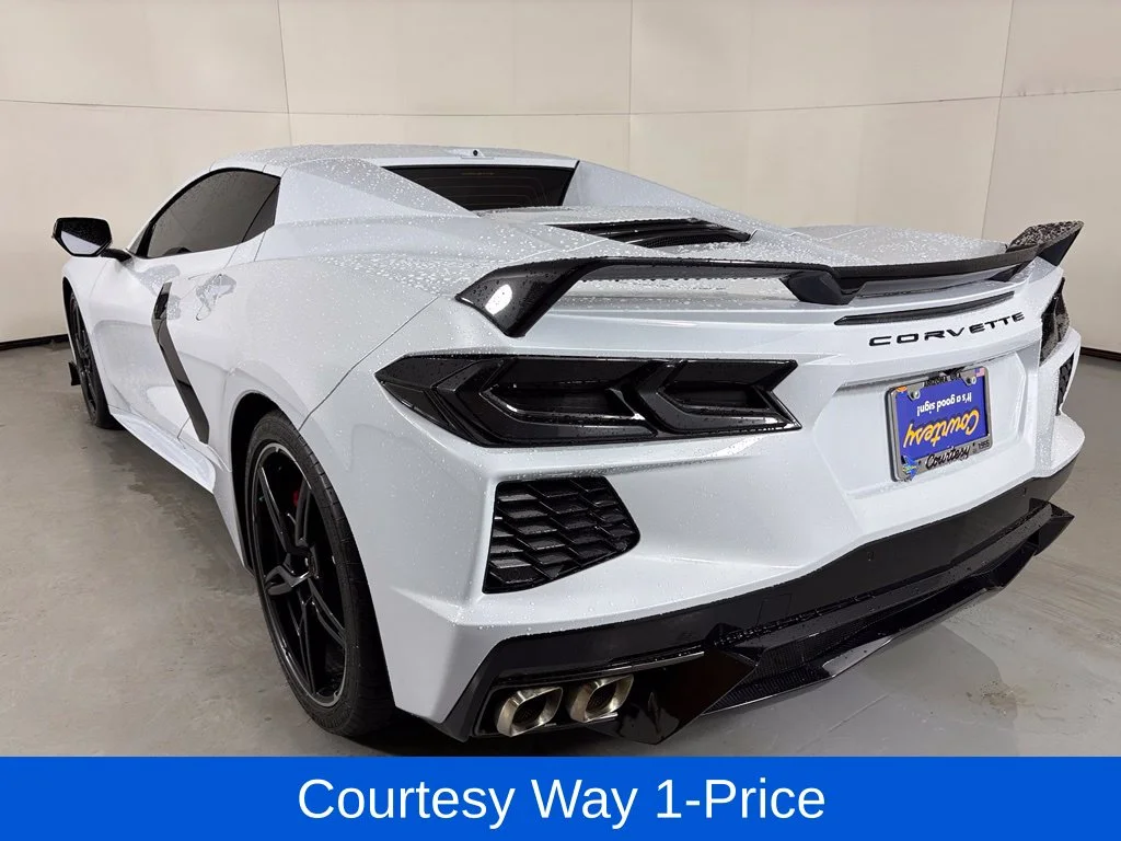 Used 2024 White Chevrolet Stingray image 13