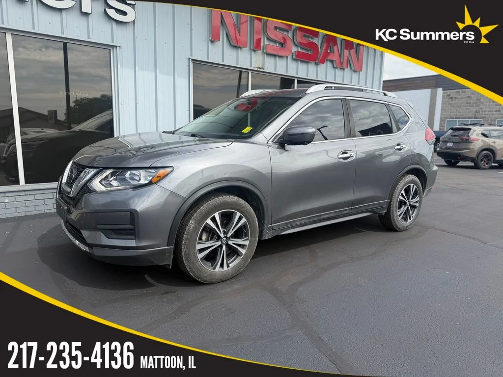 2020 Nissan Rogue SV FWD's photo