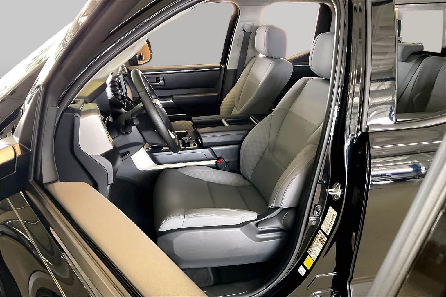 Used 2023 Midnight Black Metallic Toyota SR5 image 7