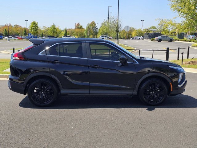 Used 2022  Mitsubishi LE image 8