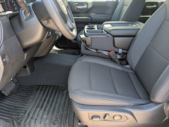 2026 Chevrolet Silverado 2500 HD Custom - Photo 17