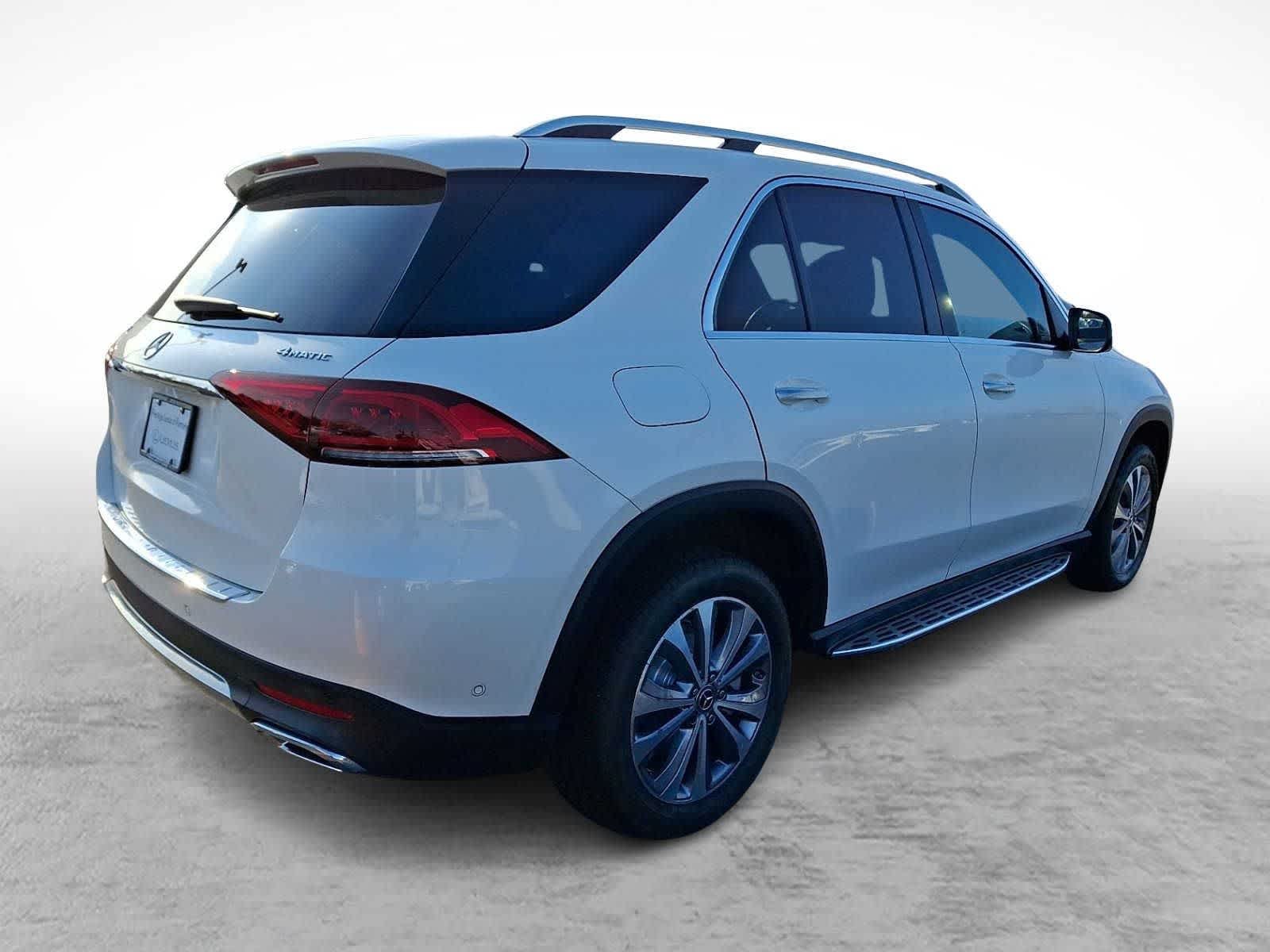 Used 2023 MANUFAKTUR Diamond White Metallic Mercedes-Benz GLE 350 image 4