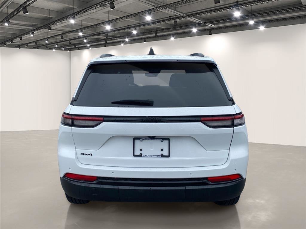 Used 2023 Bright White Clearcoat Jeep Altitude image 6