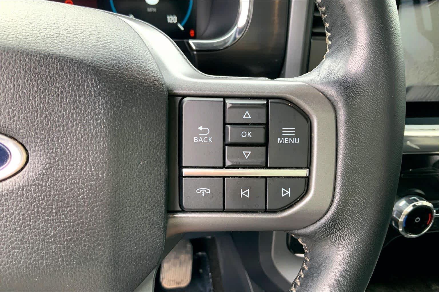 Used 2022 Light Blue Clearcoat Metallic Ford LARIAT image 24