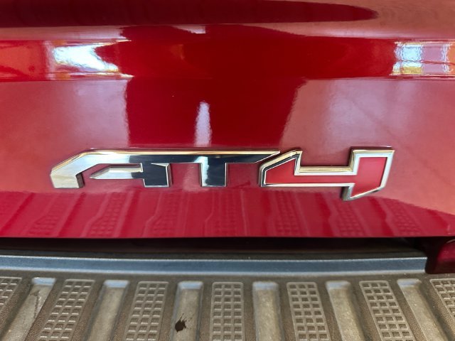 Used 2020 Red GMC AT4 image 25