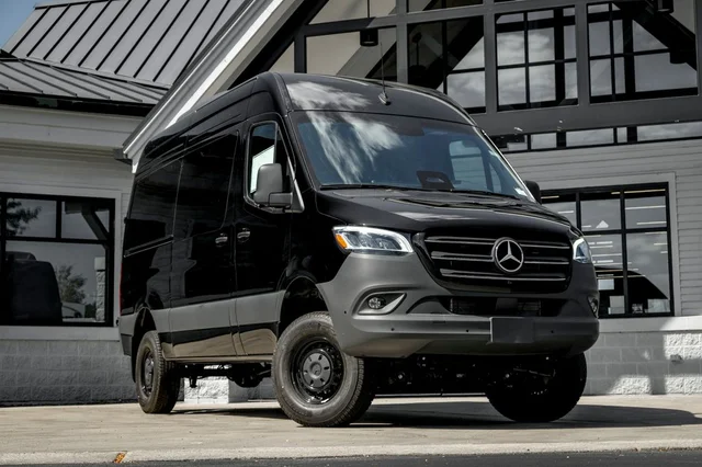 2026 Mercedes-Benz Sprinter 2500 Passenger 144 WB