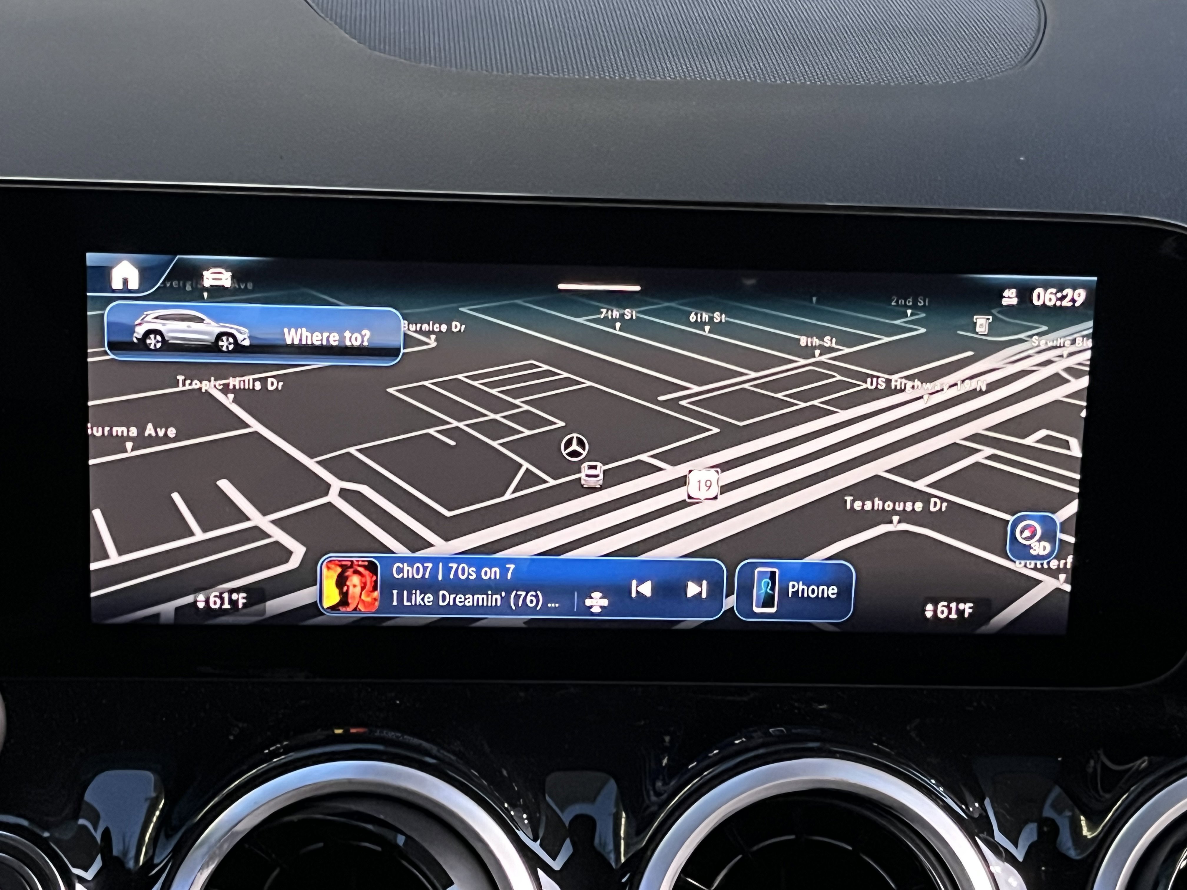 New 2026 POLAR WHITE Mercedes-Benz GLA 250 image 20