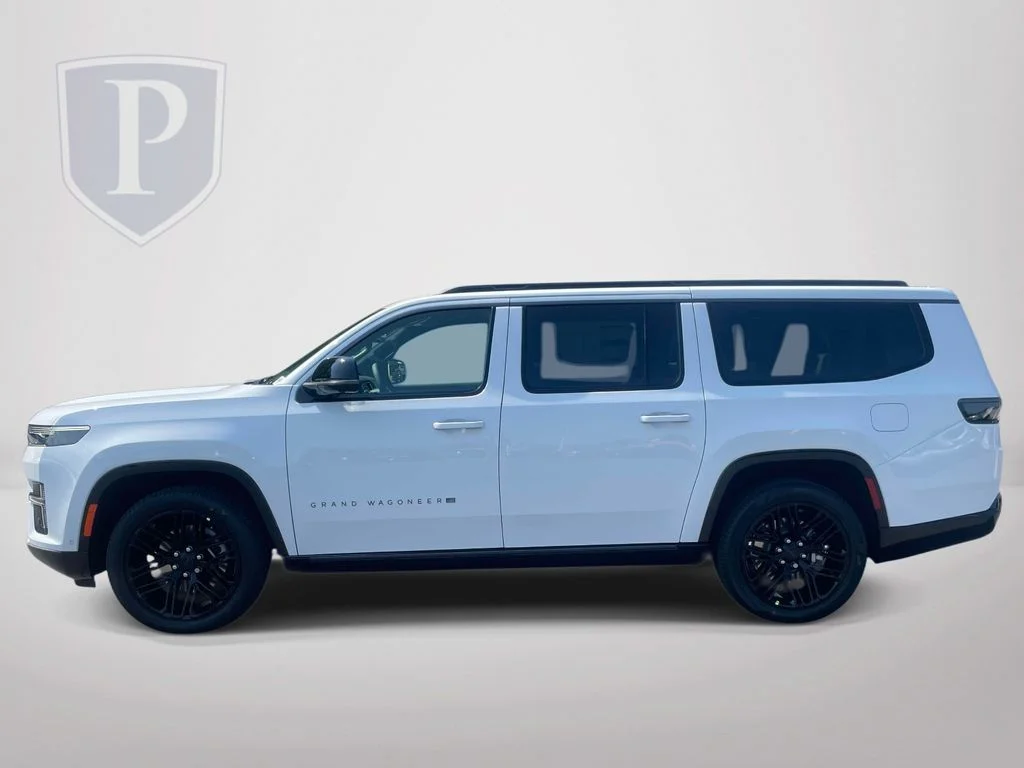 New 2026 Bright White Clear-Coat Exterior Paint Jeep Limited Reserve image 5