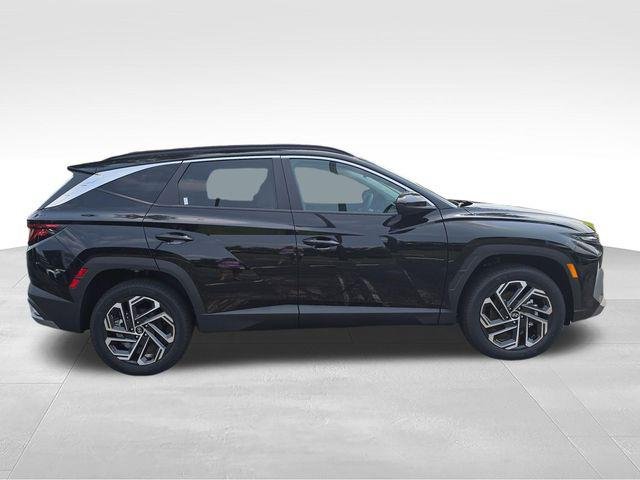 New 2026 Black Hyundai SEL Plus AWD image 6