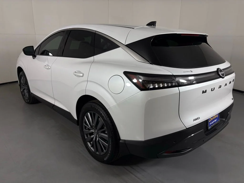 New 2026 White Nissan SL image 6