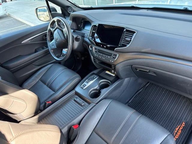 Used 2023 White Honda TrailSport image 3