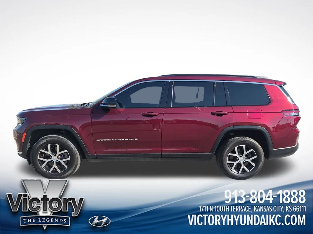Used 2024 Red Jeep Limited image 2